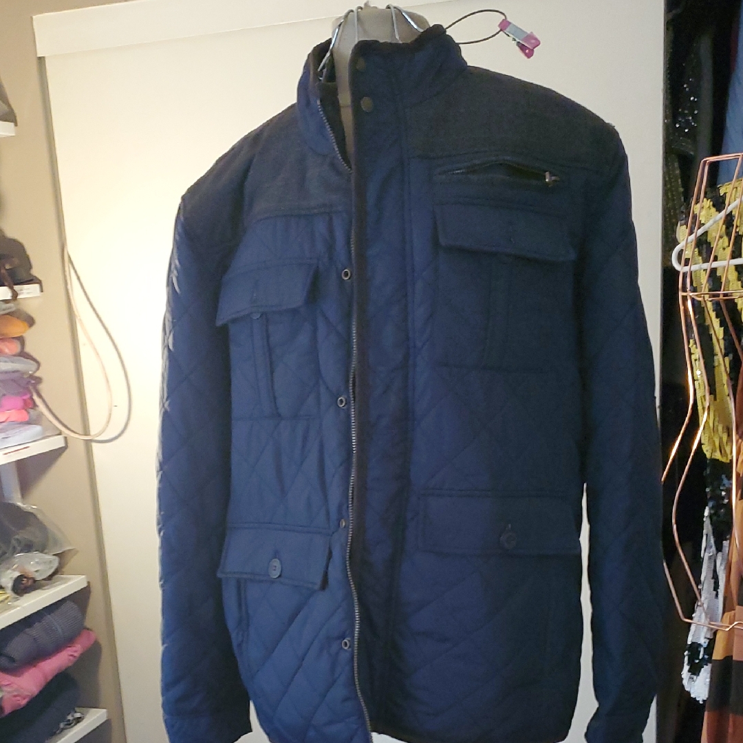 Cole Haan. Nwt. Flash $125